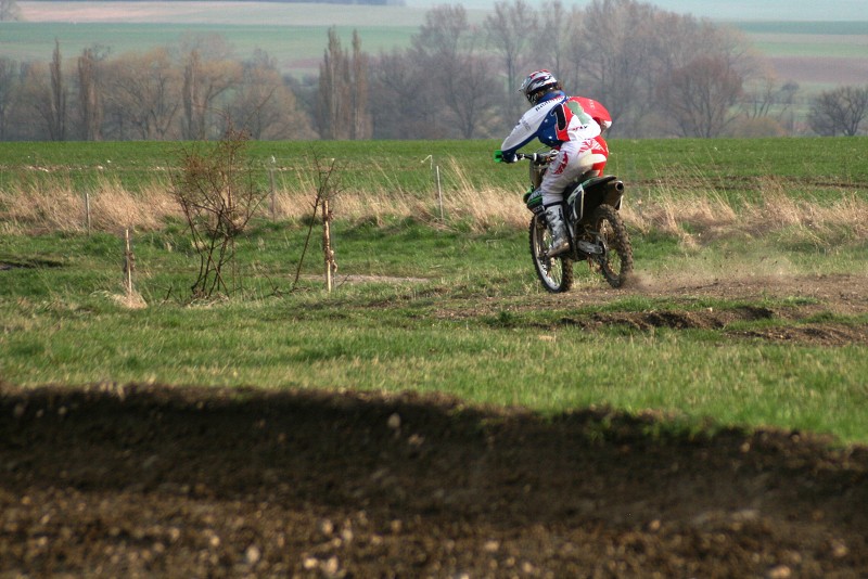 Trénink Racing-RM Rychnovek-Zvole 9.4.08